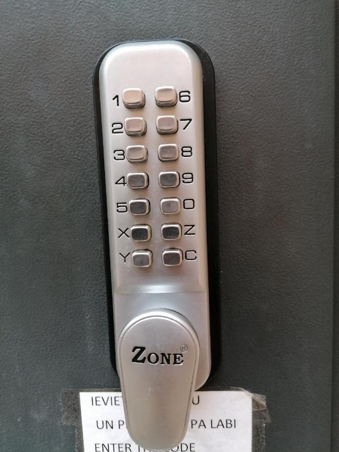 Bella Riga Hotel With Self-Check In Exterior foto